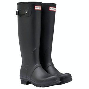 Hunter Original Tall Rainboots- Black, Size 6